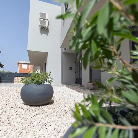 Atena Zaton 2 Apartment Nin Exterior photo